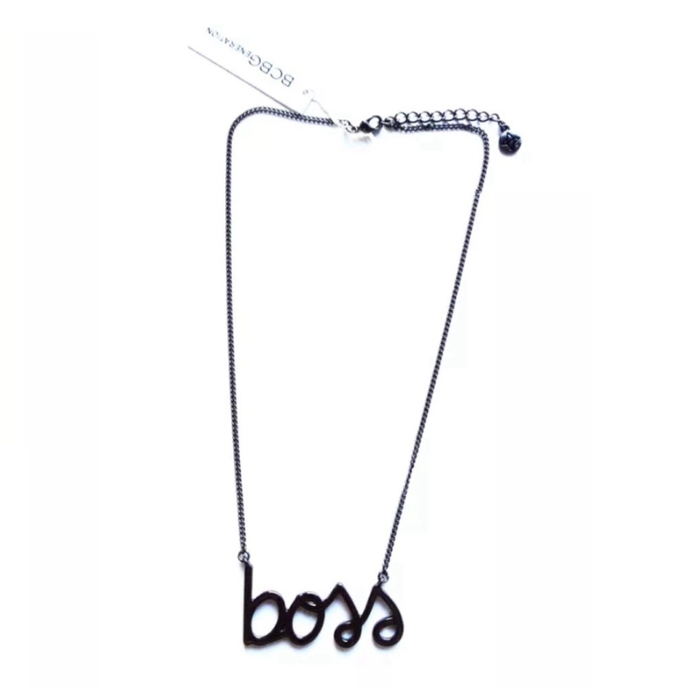BCBGENERATION NECKLACE BOSS CHAIN CHARM GUNMETAL